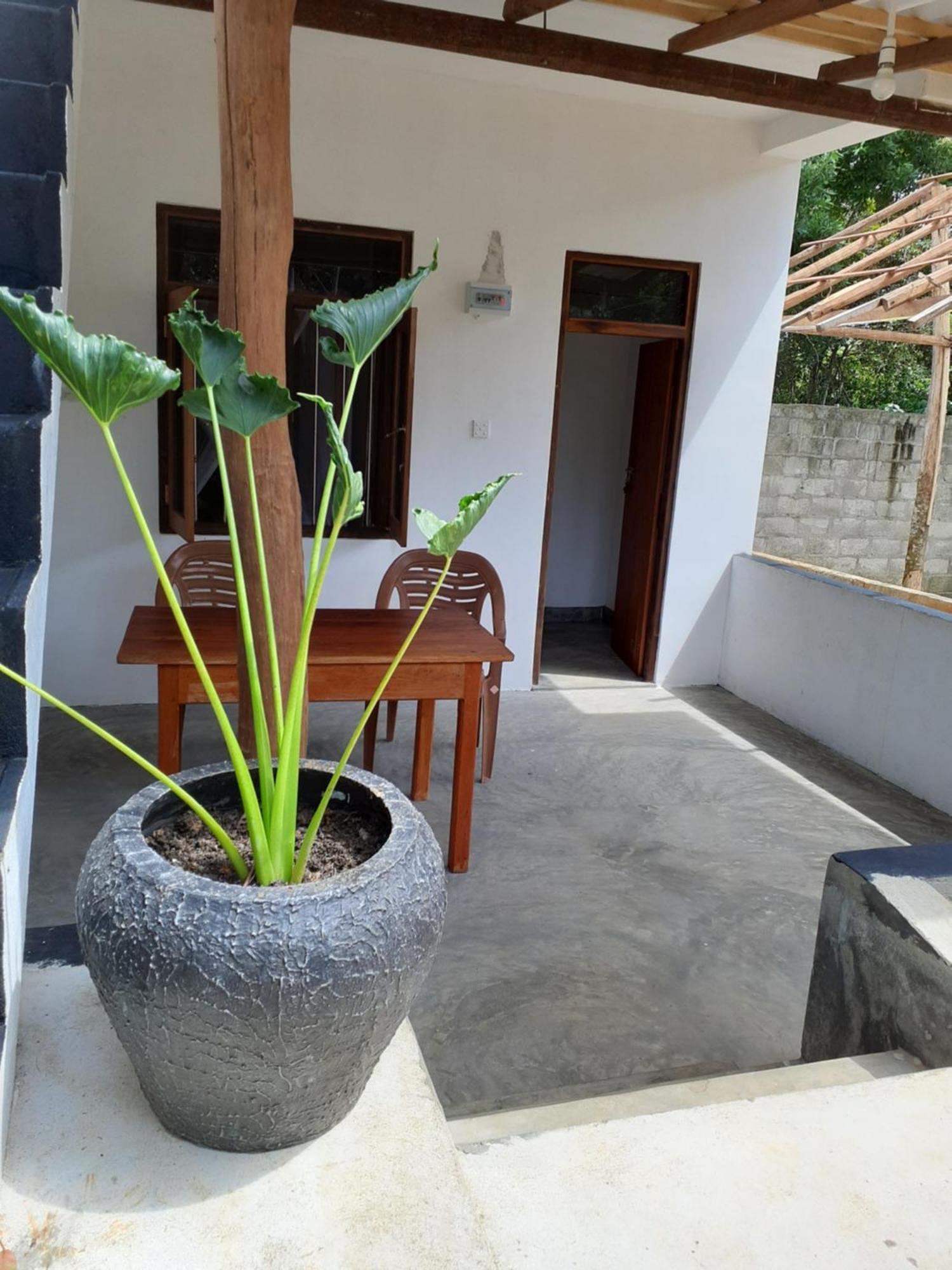 Hriketiya White Villa Dikwella Luaran gambar